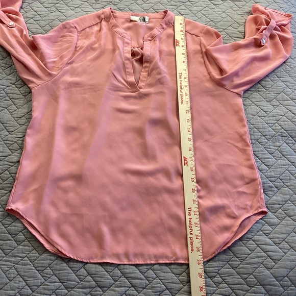Everleigh Dusty Peach V-Neck Blouse MP - Picture 8 of 12